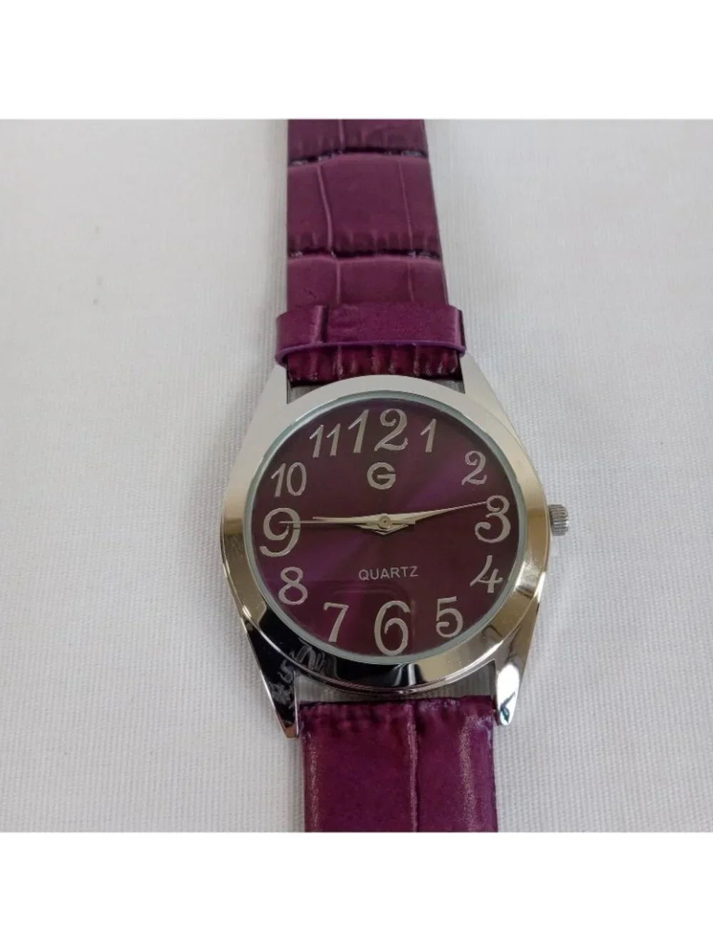 2 Gossip Women's Quartz Wristwatch Green Purple Embossed Leather NEW BATTERIES